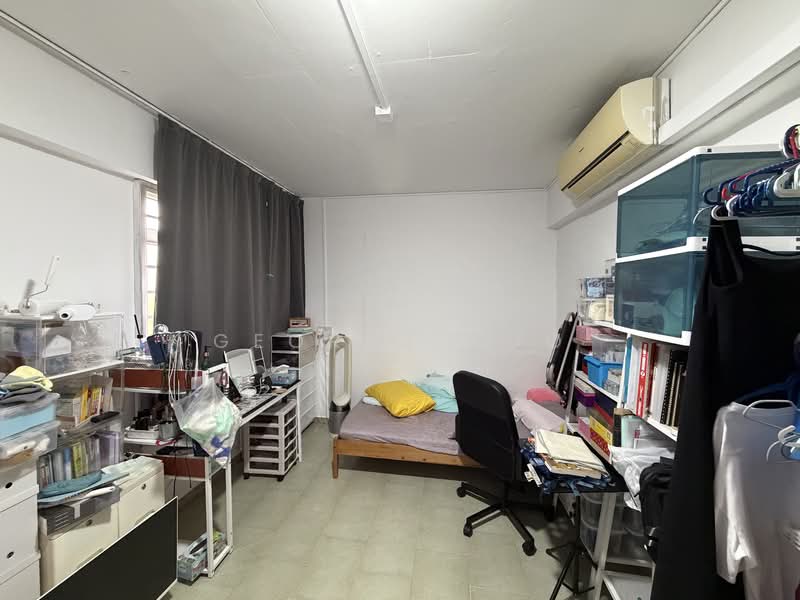 706 Yishun Avenue 5, 706 Yishun Avenue 5, 3 Bedrooms, 1,001 sqft, HDB Flat For Sale, by George Poo, 500116568 - Bedroom - PropertyGuru.com.sg