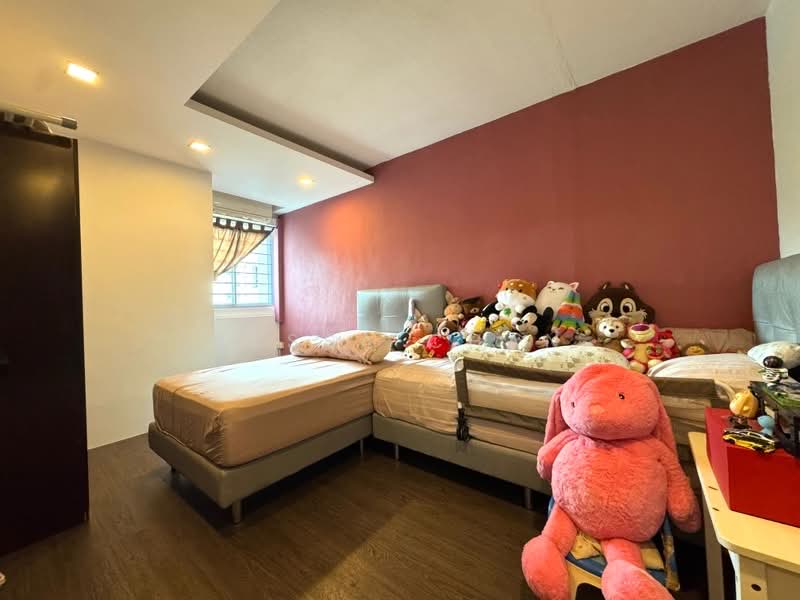343 Clementi Avenue 5, 343 Clementi Avenue 5, 2 Bedrooms, 721 sqft, HDB Flat For Sale, by Tessa Chan, 500116570 - PropertyGuru.com.sg