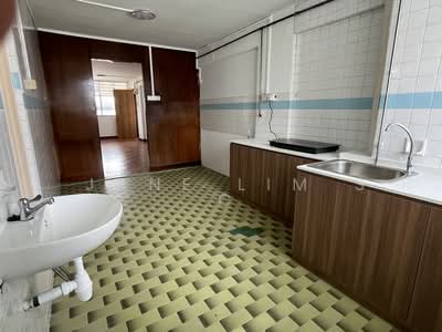 For Rent - 2 Ghim Moh Road