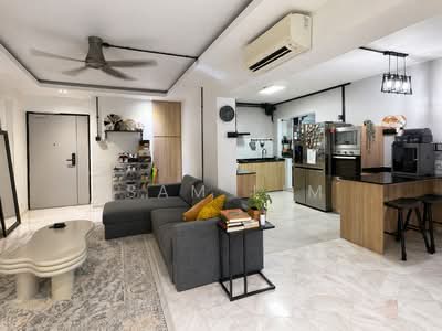 For Sale - 701 Woodlands Drive 40