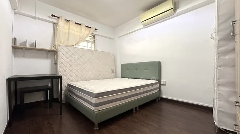 560 Ang Mo Kio Avenue 10, 560 Ang Mo Kio Avenue 10, 2 Bedrooms, 721 sqft, HDB Flat For Rent, by Cheryl Soh, 500116597 - Common Bedroom - PropertyGuru.com.sg