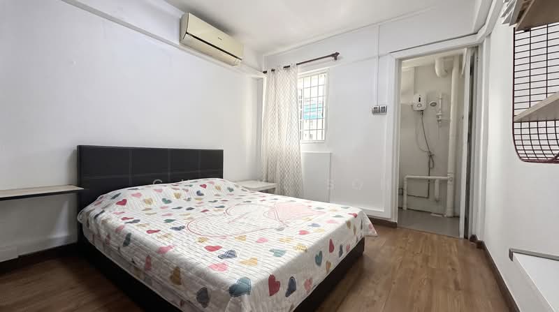 560 Ang Mo Kio Avenue 10, 560 Ang Mo Kio Avenue 10, 2 Bedrooms, 721 sqft, HDB Flat For Rent, by Cheryl Soh, 500116597 - Master Bedroom - PropertyGuru.com.sg