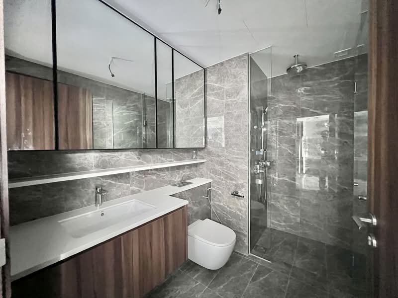 Lentor Modern, 3 Lentor Central, 2 Bedrooms, 678 sqft, Condominium For Sale, by Nate Lim, 500116615 - Bathroom - PropertyGuru.com.sg