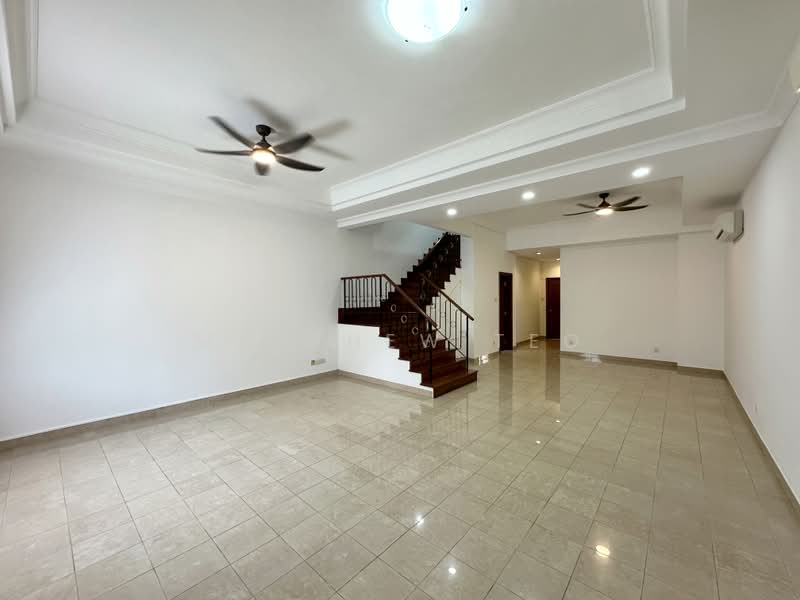 The Compass At Chancery, 6U Chancery Hill Road, 4 Bedrooms, 2,506 sqft, Cluster House For Rent, by Matthew Teo, 500116628 - Living Room - PropertyGuru.com.sg