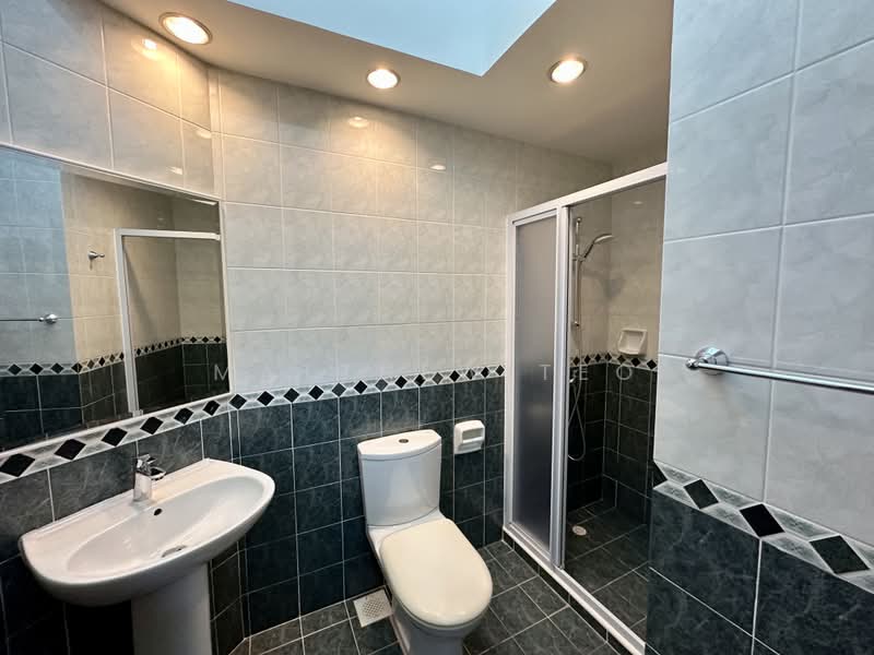 The Compass At Chancery, 6U Chancery Hill Road, 4 Bedrooms, 2,506 sqft, Cluster House For Rent, by Matthew Teo, 500116628 - Bathroom - PropertyGuru.com.sg