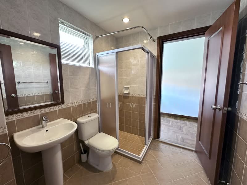 The Compass At Chancery, 6U Chancery Hill Road, 4 Bedrooms, 2,506 sqft, Cluster House For Rent, by Matthew Teo, 500116628 - Bathroom - PropertyGuru.com.sg