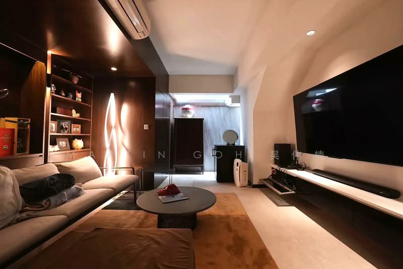 💎NEWLY UPGRADED House ‼️ Walk to NYPS near MRT 💎 Modern with POOL 💎, , 5 Bedrooms, 4,898 sqft, Cluster House For Sale, by Martin Goh 吴伟楠, 500116629 - Living Room - PropertyGuru.com.sg