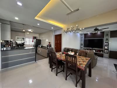 For Sale - 346 Tampines Street 33