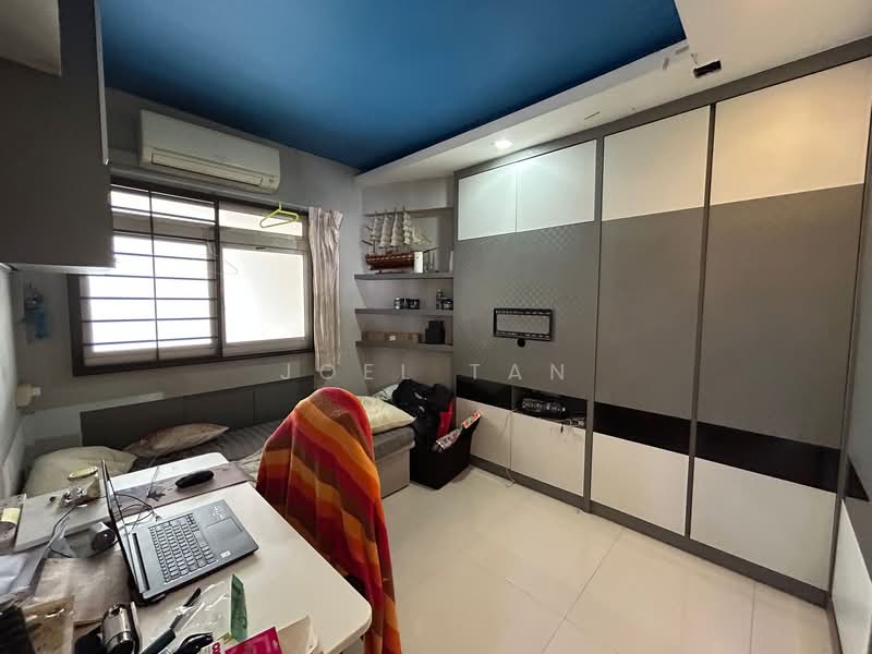 346 Tampines Street 33, 346 Tampines Street 33, 3 Bedrooms, 1,162 sqft, HDB Flat For Sale, by Joel Tan, 500116645 - Bedroom - PropertyGuru.com.sg