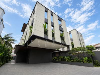 For Sale - Brand New 3.5 Storey FREEHOLD Detached! Last Unit on Palm Road!