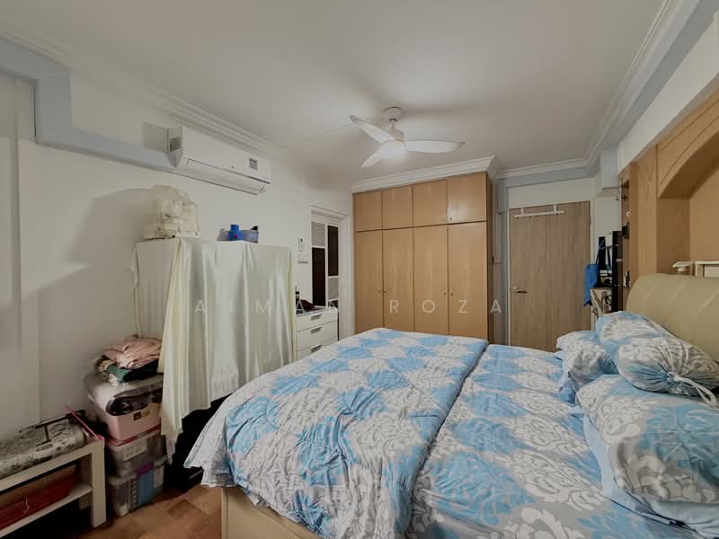 946 Hougang Street 92, 946 Hougang Street 92, 3 Bedrooms, 1,302 sqft, HDB Flat For Sale, by Aiman Roza, 500116657 - Bedroom - PropertyGuru.com.sg