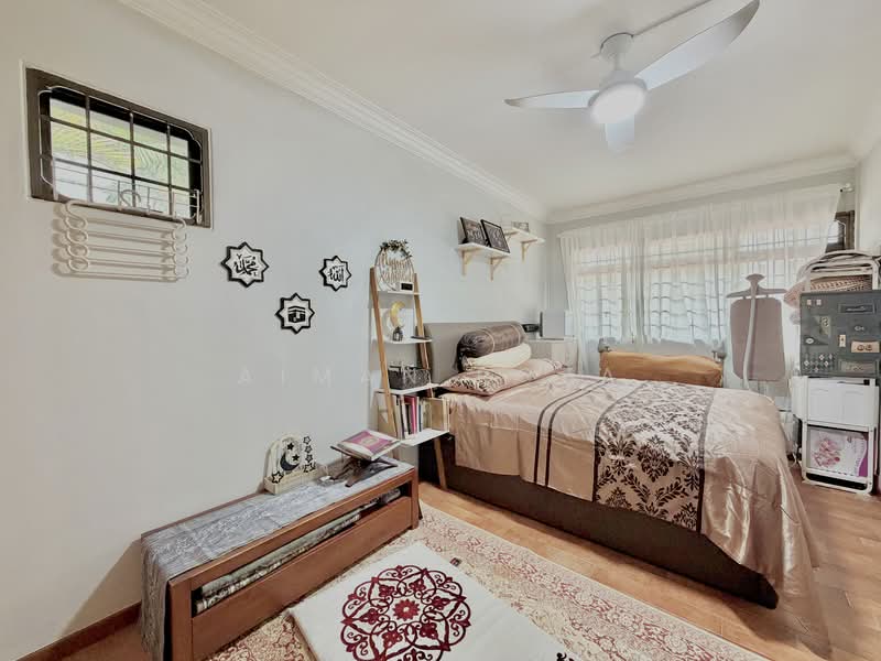 946 Hougang Street 92, 946 Hougang Street 92, 3 Bedrooms, 1,302 sqft, HDB Flat For Sale, by Aiman Roza, 500116657 - Bedroom - PropertyGuru.com.sg