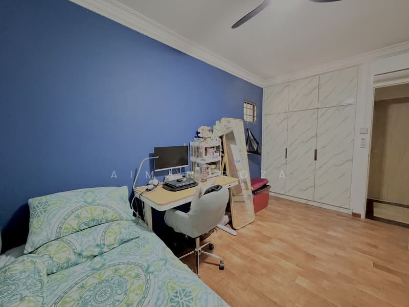 946 Hougang Street 92, 946 Hougang Street 92, 3 Bedrooms, 1,302 sqft, HDB Flat For Sale, by Aiman Roza, 500116657 - Bedroom - PropertyGuru.com.sg