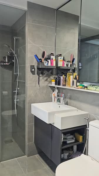 Riverfront Residences, 45 Hougang Avenue 7, 1 Bedroom, 463 sqft, Condominium For Sale, by Jersie Lai 赖顺方, 500116662 - Bathroom - PropertyGuru.com.sg