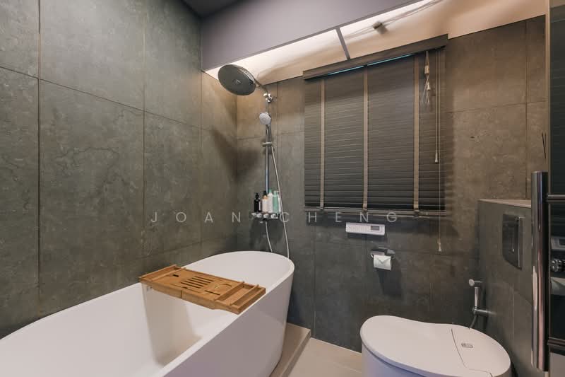 627B Tampines Street 61, 627B Tampines Street 61, 3 Bedrooms, 1,216 sqft, HDB Flat For Sale, by Joan Cheng, 500116666 - Bathroom - PropertyGuru.com.sg
