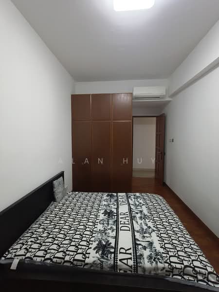 Simsville, 2 Geylang East Avenue 2, Room Rental, 200 sqft, Condominium For Rent, by Alan Huy, 500116676 - Bedroom - PropertyGuru.com.sg