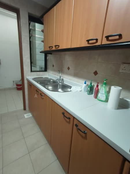 Simsville, 2 Geylang East Avenue 2, Room Rental, 200 sqft, Condominium For Rent, by Alan Huy, 500116676 - Kitchen - PropertyGuru.com.sg