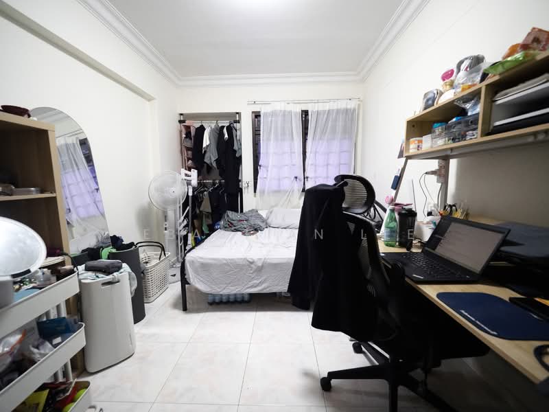 321B Anchorvale Drive, 321B Anchorvale Drive, 3 Bedrooms, 979 sqft, HDB Flat For Sale, by Sebastian Lee, 500116684 - Bedroom - PropertyGuru.com.sg