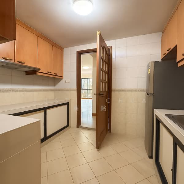 ❤️ CHEAPEST 3B/3B in D05! Suits Own stay or Co-living!, , 3 Bedrooms, 1,206 sqft, Condominium For Sale, by Justin Chua 蔡杰銘, 500116702 - Kitchen - PropertyGuru.com.sg