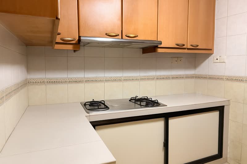 ❤️ CHEAPEST 3B/3B in D05! Suits Own stay or Co-living!, , 3 Bedrooms, 1,206 sqft, Condominium For Sale, by Justin Chua 蔡杰銘, 500116702 - Kitchen - PropertyGuru.com.sg