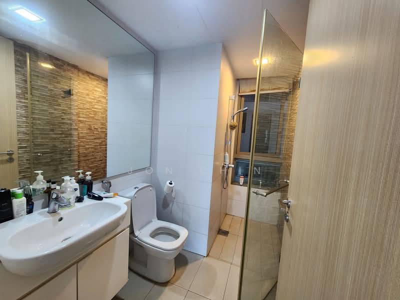 Ripple Bay, 4 Pasir Ris Link, 3 Bedrooms, 1,065 sqft, Condominium For Sale, by Jon Chin, 500116703 - Bathroom Common - PropertyGuru.com.sg