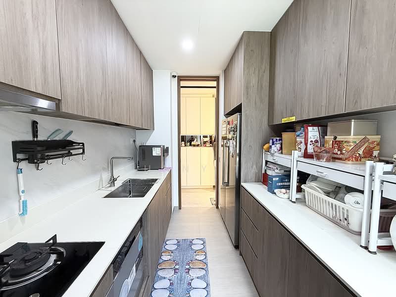 Parc Komo, 965 Upper Changi Road North, 4 Bedrooms, 1,410 sqft, Condominium For Sale, by Johnny Tan, 500116712 - Kitchen - PropertyGuru.com.sg