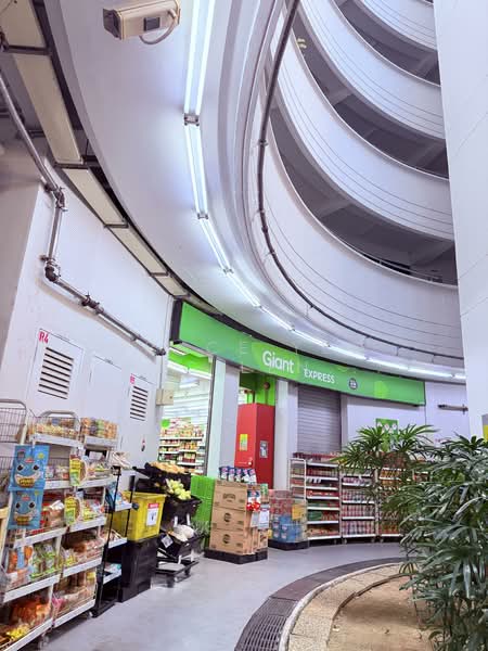 468A Admiralty Drive, 468A Admiralty Drive, 4 Bedrooms, 1,474 sqft, HDB Flat For Sale, by Grace Yeo Leng Leng 杨凌凌, 500116713 - Exterior - PropertyGuru.com.sg