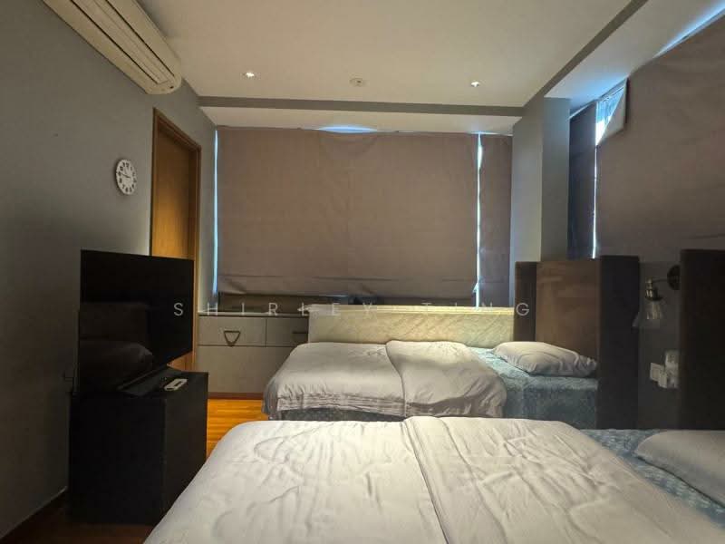 NEW LISTING! RENOVATED 3.5 STOREY CORNER TERRACE @ 1KM TO PEI HWA/BT TIMAH PRIMARY! ST 9623.4620, , 5 Bedrooms, 5,382 sqft, Corner Terrace For Sale, by Shirley Ting, 500116720 - Bedroom - PropertyGuru.com.sg