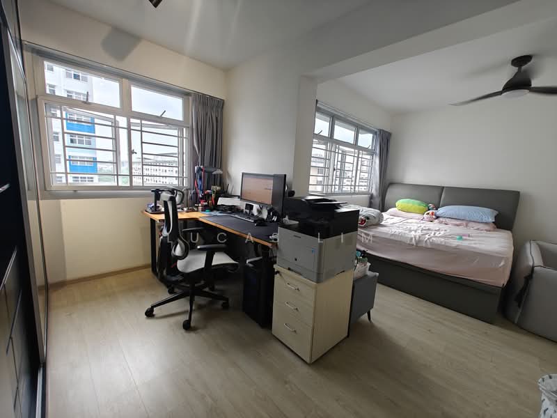 376C Hougang Street 32, 376C Hougang Street 32, 3 Bedrooms, 990 sqft, HDB Flat For Sale, by Lucas Lim, 500116721 - Bedroom - PropertyGuru.com.sg