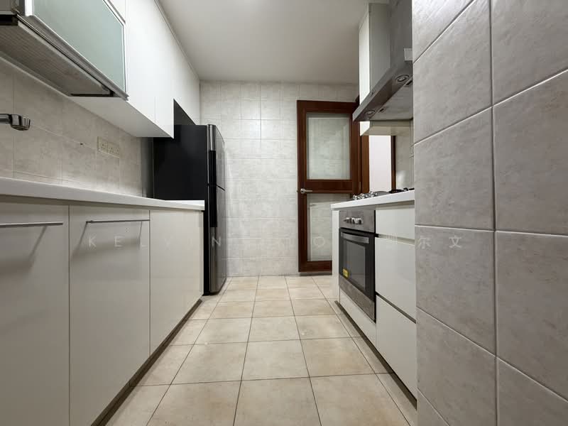 Tanglin View, 152 Prince Charles Crescent, 2 Bedrooms, 1,130 sqft, Condominium For Sale, by Kelvin Neo  凯尔文, 500116738 - Kitchen - PropertyGuru.com.sg