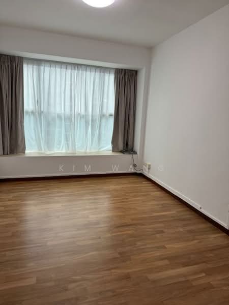 The Esta, 35 Amber Gardens, 3 Bedrooms, 1,345 sqft, Condominium For Sale, by Kim Wang, 500116743 - 3rd bbedroom - PropertyGuru.com.sg