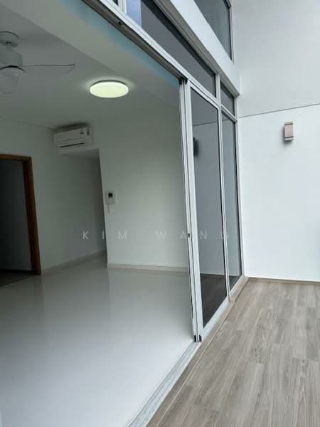 The Esta, 35 Amber Gardens, 3 Bedrooms, 1,345 sqft, Condominium For Sale, by Kim Wang, 500116743 - Dining/Balcony - PropertyGuru.com.sg