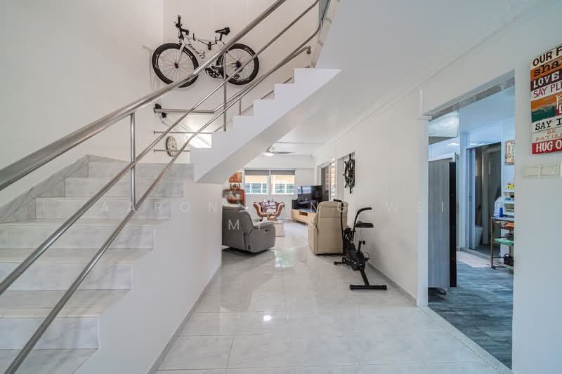 101 Pasir Ris Street 12, 101 Pasir Ris Street 12, 4 Bedrooms, 1,571 sqft, HDB Flat For Sale, by Aaron Yong Wei Ming, 500116758 - Living Room - PropertyGuru.com.sg