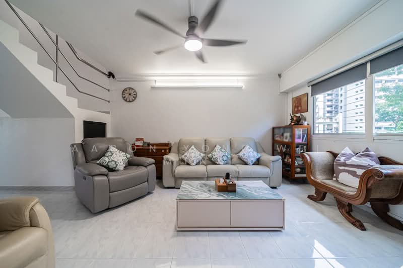 101 Pasir Ris Street 12, 101 Pasir Ris Street 12, 4 Bedrooms, 1,571 sqft, HDB Flat For Sale, by Aaron Yong Wei Ming, 500116758 - Living Room - PropertyGuru.com.sg