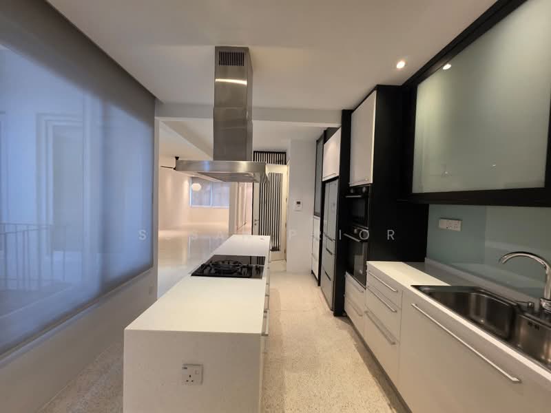 Greenwood 2+1 Walkup Near RGPS, Greenwood Avenue, 2 Bedrooms, 1,102 sqft, Walk-up Apartment For Sale, by Susan Prior, 500116760 - Kitchen - PropertyGuru.com.sg