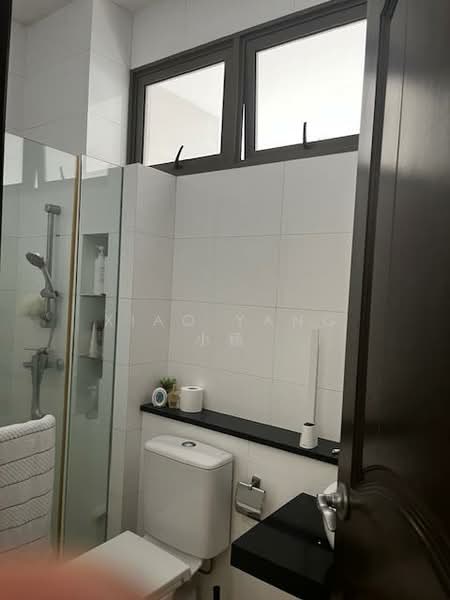 Faber Garden Estate, Jalan Seruling, 4 Bedrooms, 2,600 sqft, Semi-Detached House For Rent, by Xiao Yang 小杨, 500116761 - Bathroom - PropertyGuru.com.sg