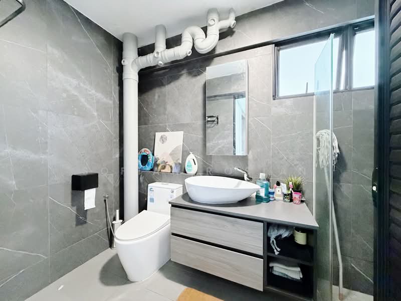 134 Marsiling Road, 134 Marsiling Road, 4 Bedrooms, 1,873 sqft, HDB Flat For Sale, by Sofian Roslan, 500116767 - Bathroom - PropertyGuru.com.sg