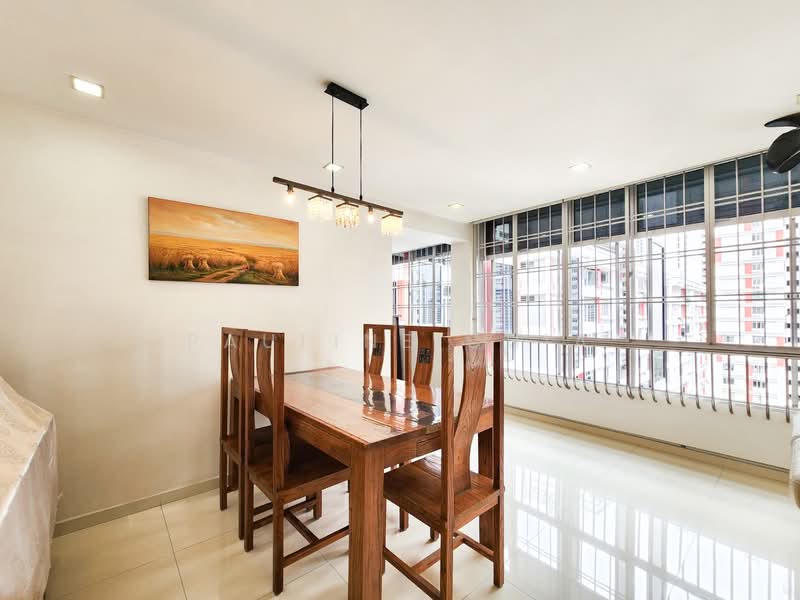 84 Lorong 2 Toa Payoh, 84 Lorong 2 Toa Payoh, 4 Bedrooms, 1,345 sqft, HDB Flat For Sale, by Pauline Chia, 500116769 - Dining Room - PropertyGuru.com.sg