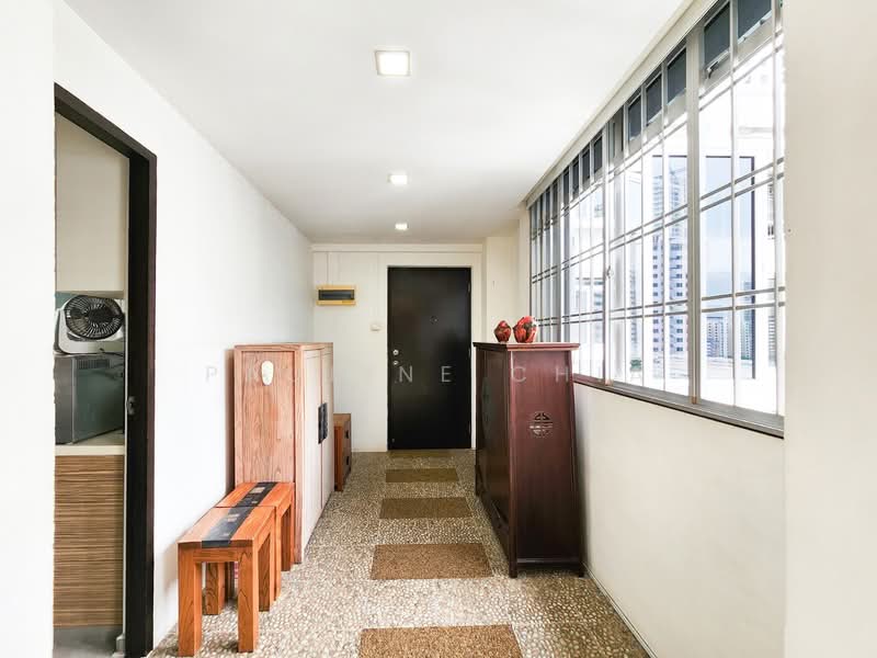 84 Lorong 2 Toa Payoh, 84 Lorong 2 Toa Payoh, 4 Bedrooms, 1,345 sqft, HDB Flat For Sale, by Pauline Chia, 500116769 - Entrance - PropertyGuru.com.sg