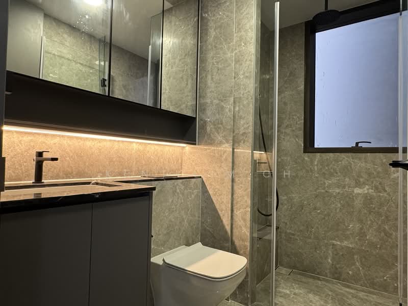 The Landmark, 173 Chin Swee Road, 3 Bedrooms, 1,076 sqft, Condominium For Rent, by Kent Lim CH, 500116777 - Common Bathroom - PropertyGuru.com.sg