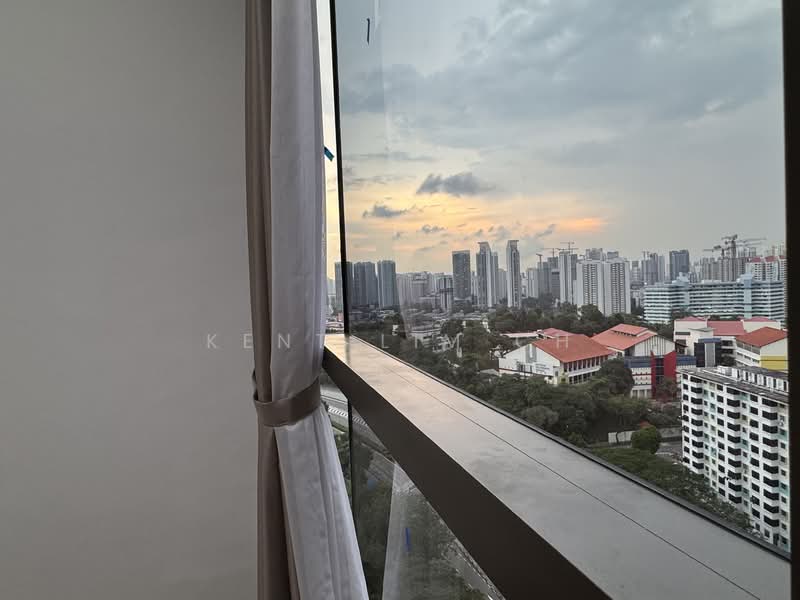 The Landmark, 173 Chin Swee Road, 3 Bedrooms, 1,076 sqft, Condominium For Rent, by Kent Lim CH, 500116777 - Br2 View - PropertyGuru.com.sg