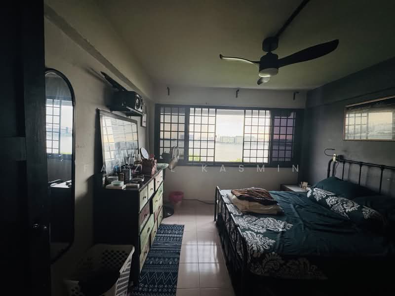 34 Teban Gardens Road, 34 Teban Gardens Road, 2 Bedrooms, 796 sqft, HDB Flat For Rent, by Faizal Kasmin, 500116778 - Bedroom - PropertyGuru.com.sg