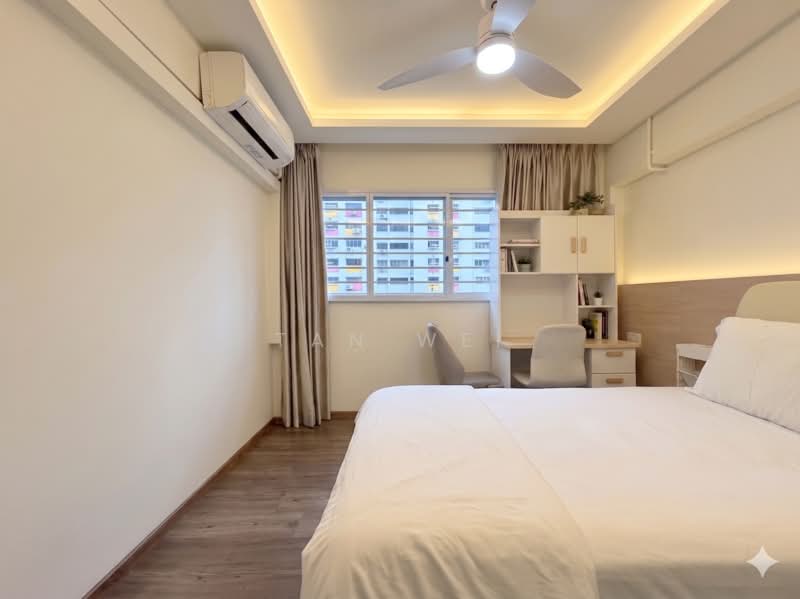 403 Pandan Gardens, 403 Pandan Gardens, 3 Bedrooms, 1,119 sqft, HDB Flat For Sale, by Tan Wei, 500116780 - Bedroom 2 - PropertyGuru.com.sg