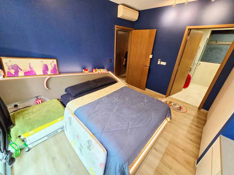 The Topiary, 11 Fernvale Lane, 3 Bedrooms, 904 sqft, Executive Condominium For Sale, by Anthony Lim, 500116799 - Bedroom - PropertyGuru.com.sg