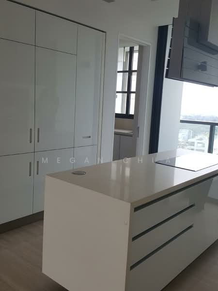 Tomlinson Heights, 31 Tomlinson Road, 3 Bedrooms, 2,745 sqft, Condominium For Sale, by Megan Chua, 500116801 - Kitchen - PropertyGuru.com.sg