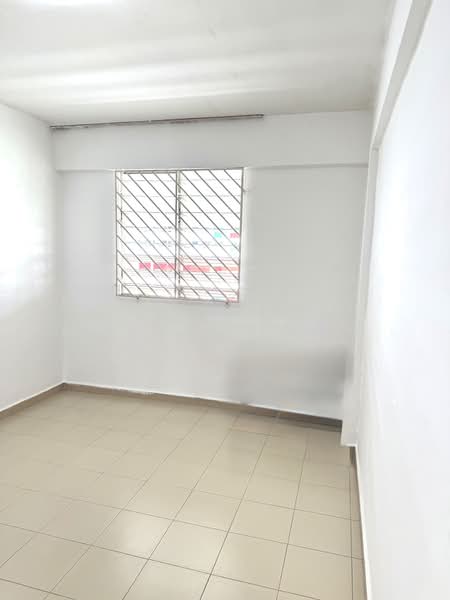 145 Yishun Street 11, 145 Yishun Street 11, Room Rental, 120 sqft, HDB Flat For Rent, by Eveline Moo, 500116807 - Interior - PropertyGuru.com.sg
