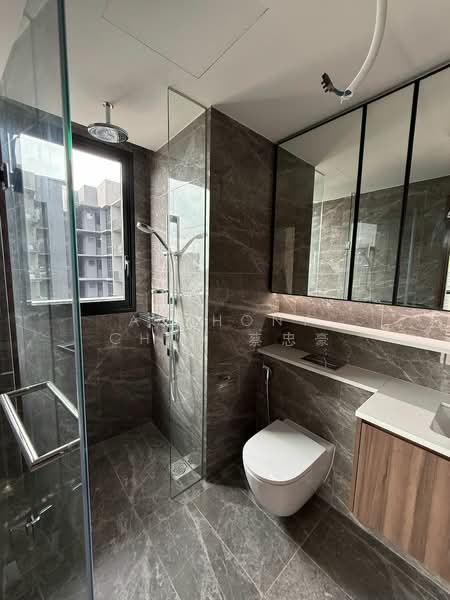 Lentor Modern, Lentor Central, 3 Bedrooms, 1,109 sqft, Condominium For Sale, by Anthony Chua 蔡忠豪, 500116808 - Bathroom - PropertyGuru.com.sg