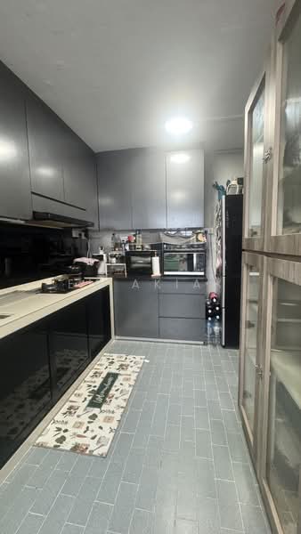 269 Yishun Street 22, 269 Yishun Street 22, 3 Bedrooms, 904 sqft, HDB Flat For Sale, by Em Akiak, 500116831 - Kitchen - PropertyGuru.com.sg