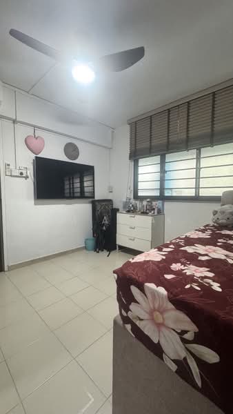 269 Yishun Street 22, 269 Yishun Street 22, 3 Bedrooms, 904 sqft, HDB Flat For Sale, by Em Akiak, 500116831 - Bedroom - PropertyGuru.com.sg