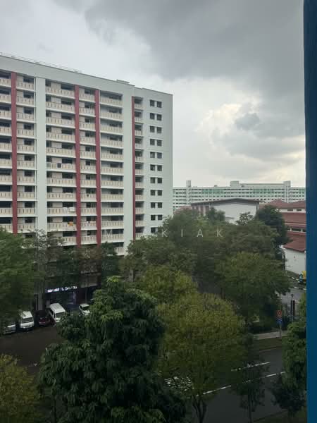 269 Yishun Street 22, 269 Yishun Street 22, 3 Bedrooms, 904 sqft, HDB Flat For Sale, by Em Akiak, 500116831 - Exterior - PropertyGuru.com.sg